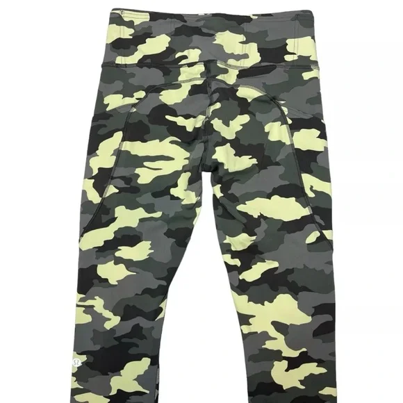 ⚡️SOLD⚡️Lululemon Fast Free High-Rise Crop Tight Leggings Camo Crispin Green - Picture 4 of 15